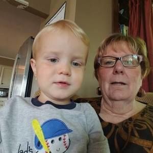 Meet your Posher, Paula