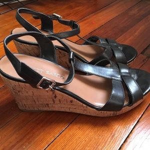 Franco Sarto Black Wedges SZ 9