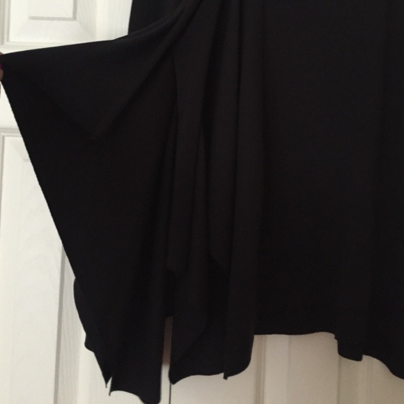 NWT Black Warehouse skirt - Picture 3 of 3