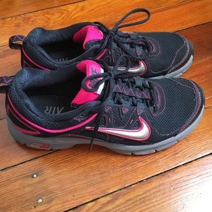Nike Trail Sneakers SZ 9