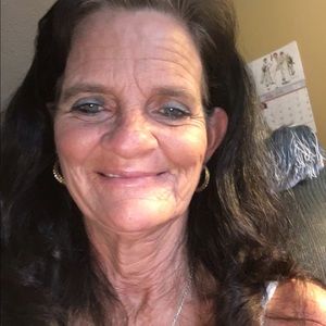 Meet your Posher, Beverly