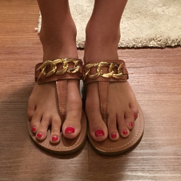 Steve Madden Size 6 Gold and Tan Sandals
