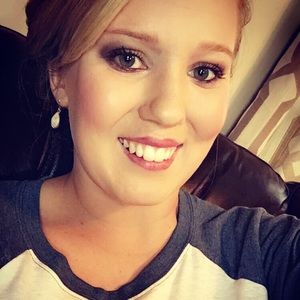 Meet your Posher, Chasity