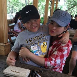 Meet your Posher, Quyen