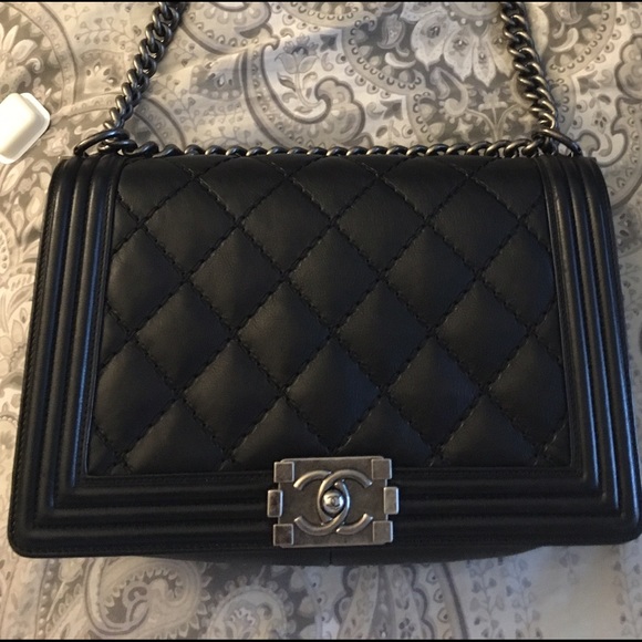 100% authentic Chanel medium boy bag