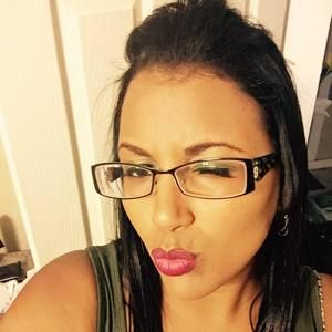 Meet your Posher, Sheila