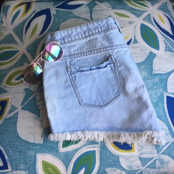 <BNWT> Jean Shorts