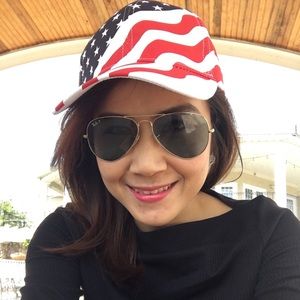 Meet your Posher, Nitcha