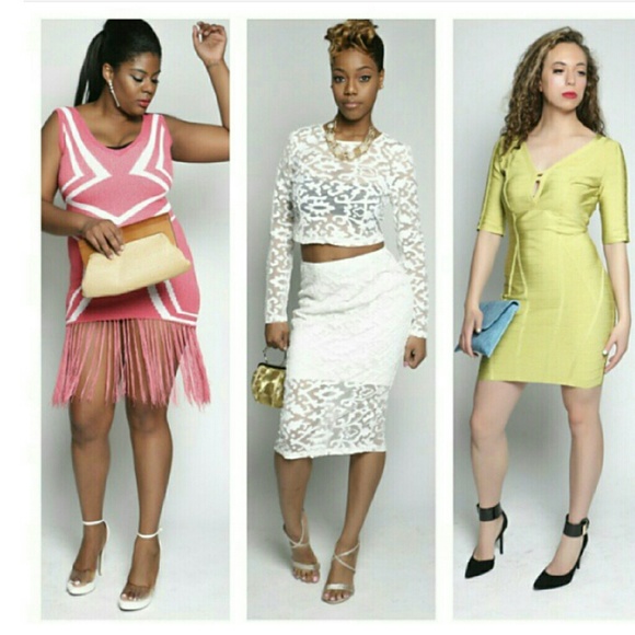 White lacr skirt set in middle