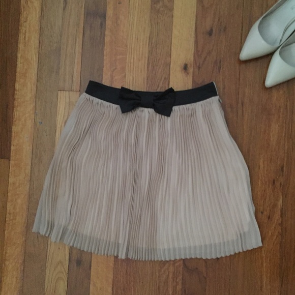 Parisian Forever 21 Skirt - Picture 1 of 3