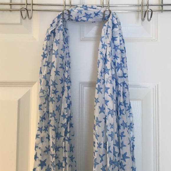 Starfish scarf with fringe.