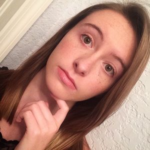 Meet your Posher, Marisa