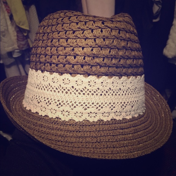 Fedora from Von Maur. Worn once.Bought new for $45