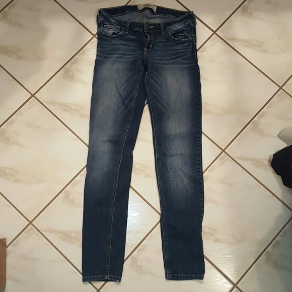 Hollister skinny jeans 5L