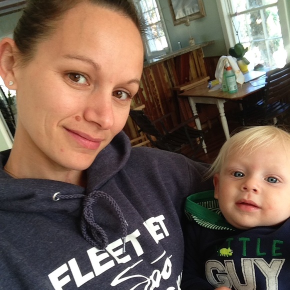 Meet your Posher, Jessica - Picture 2 of 2