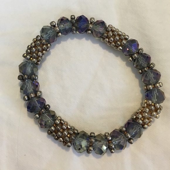 2 Bracelets - Picture 3 of 4