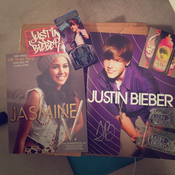 Justin Bieber signed My World Tour package