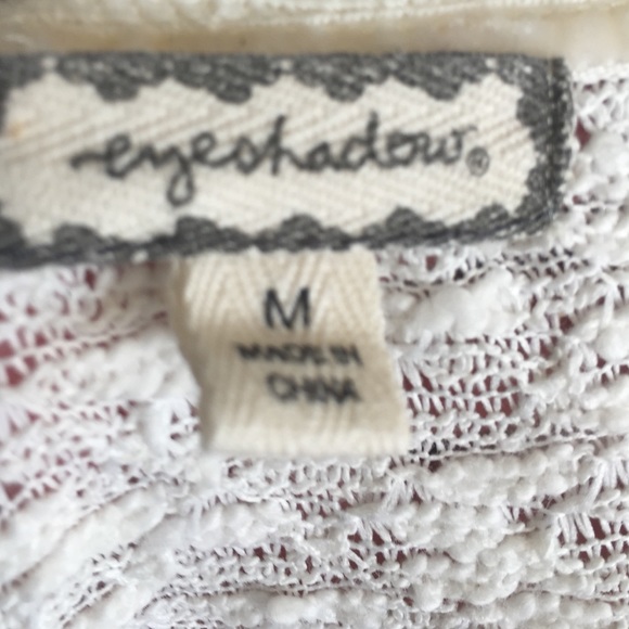 Elegant Lacy Top   🎉HP🎉 8/21/18 - Picture 4 of 4