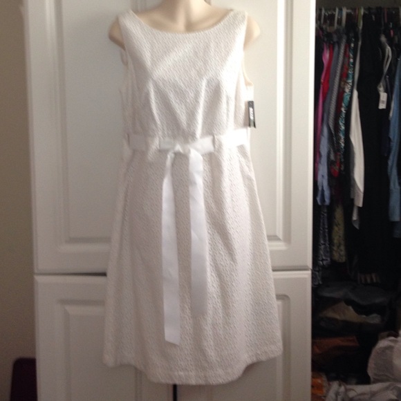 I.N.. Studio sz 10 lined eyelet white dress NWT