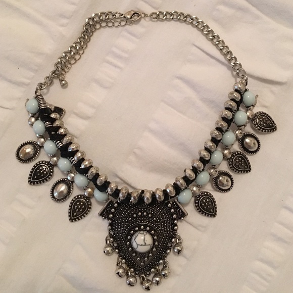 Forever 21 choker