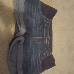 Maternity shorts