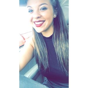 Meet your Posher, Gabriella