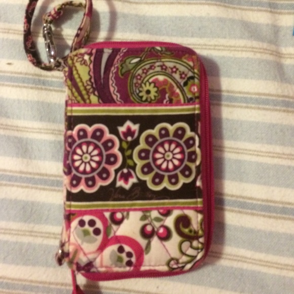Vera Bradley 3 in 1 wrist let.