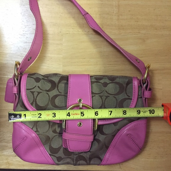 SOLD. Pink & khaki coach shoulder bag - Picture 2 of 4