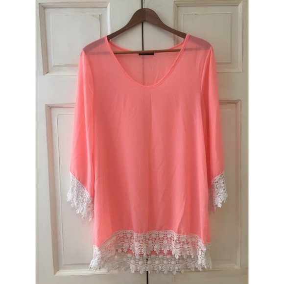 Long sleeve pink scoop neck with white trim