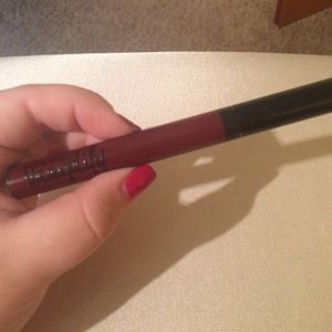 MAC Vamplify Peer Pressure