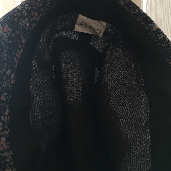 Also hat - Picture 3 of 3