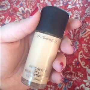 MAC Studio Fix Fluid NW13