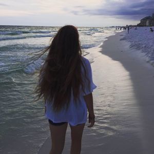 Meet your Posher, Macey