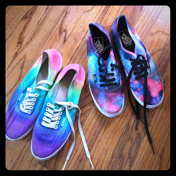 Two pair! Vans rainbow tie dye women sz 7 EUC