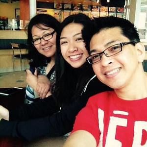 Meet your Posher, Yolanda