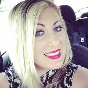 Meet your Posher, Cassi