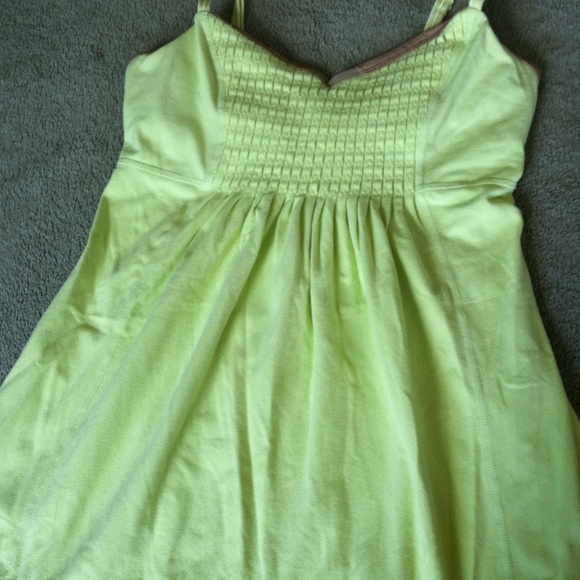 Lululemon tank