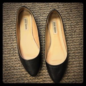 Steve Madden Leather Flats