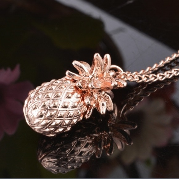Rose Gold Pineapple Necklace - Picture 2 of 3