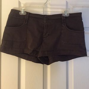 Comfy brown shorts