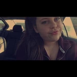 Meet your Posher, Katelyn