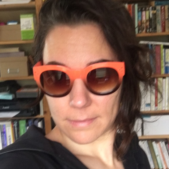 Meet your Posher, Elena