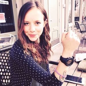 Meet your Posher, Elena