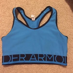 Underarmour Heat Gear Sports Bra