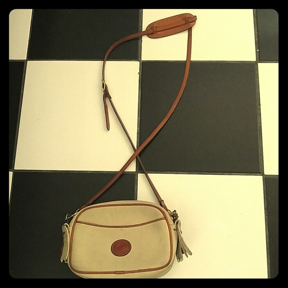 Dooney & Bourke Purse.