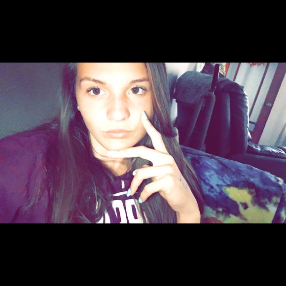 Meet your Posher, Josephine - Picture 1 of 1