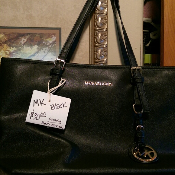 TODAY ONLY!!New never carried bag