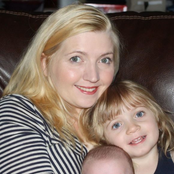 Meet your Posher, Caroline - Picture 1 of 1