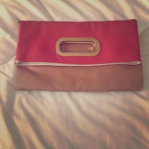 ALDO Clutch