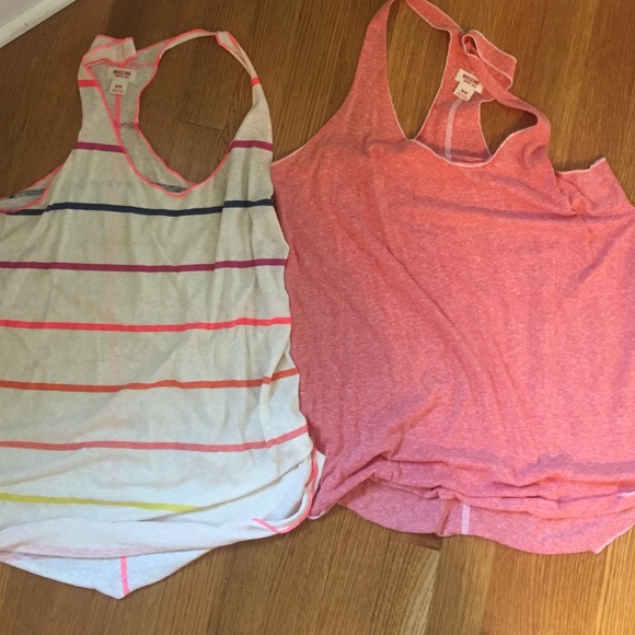 Two razor back t-shirts